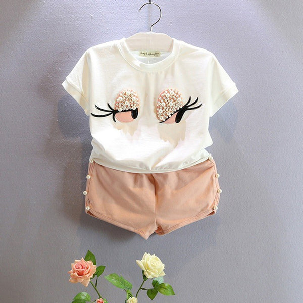 Pearly Eyes T-Shirt and Shorts